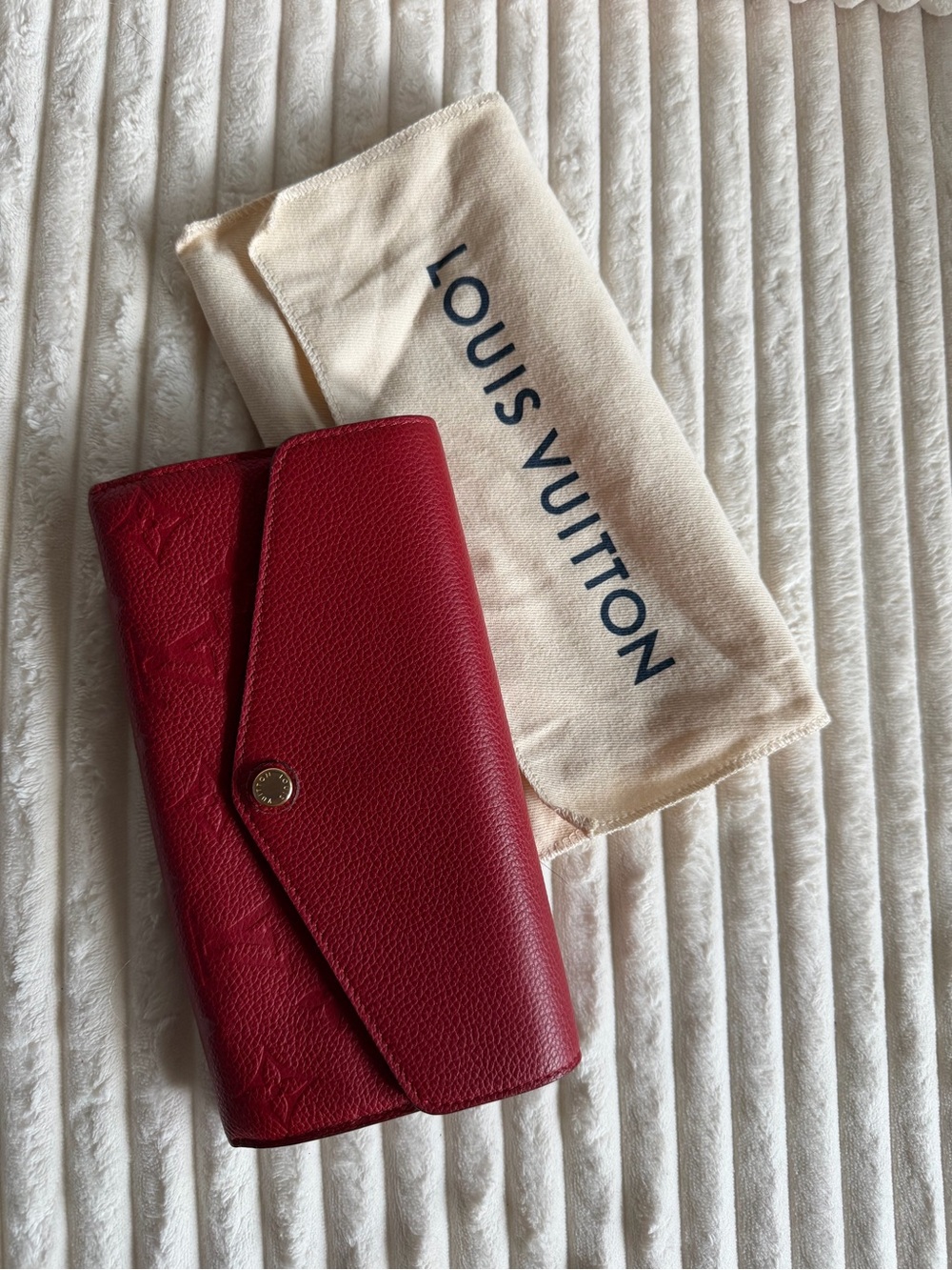 LOUIS VUITTON Wallet: Empreinte Portefeuille Sarah